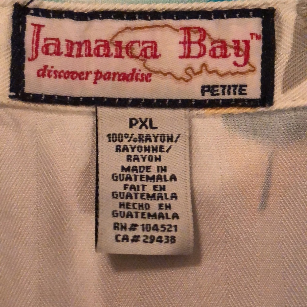 Jamaica Bay Floral Top - Picture 6 of 10